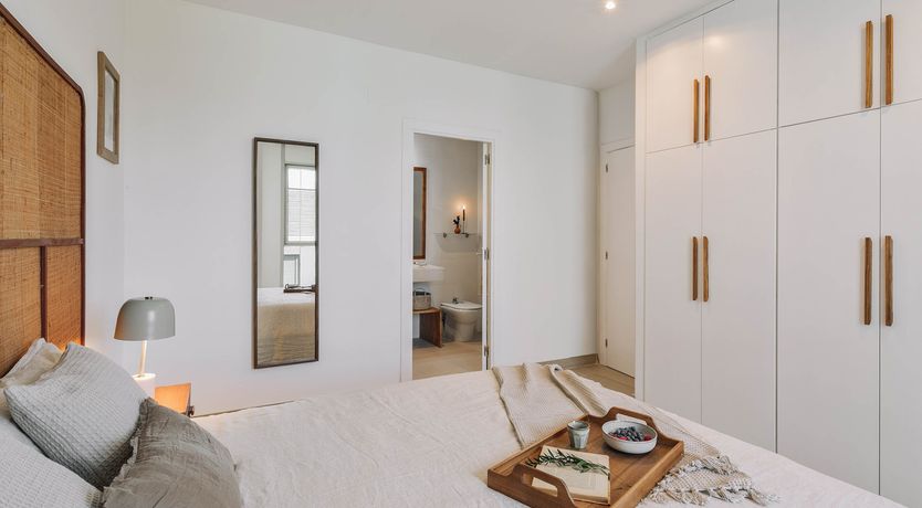 Photo of Shades of Barcelona