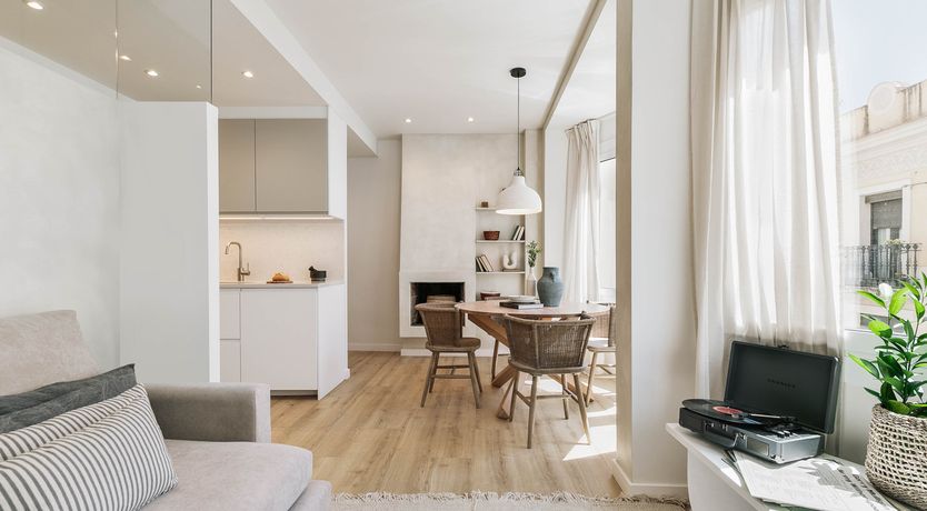 Photo of A Romantic City