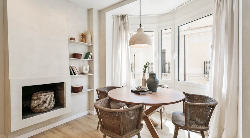 Photo of A Romantic City