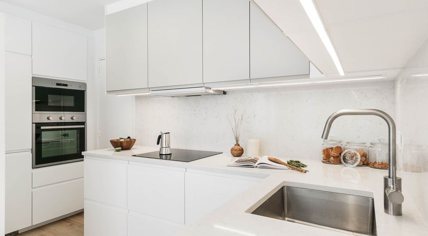 Photo of A Romantic City