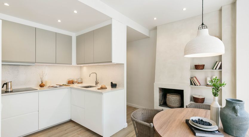 Photo of A Romantic City