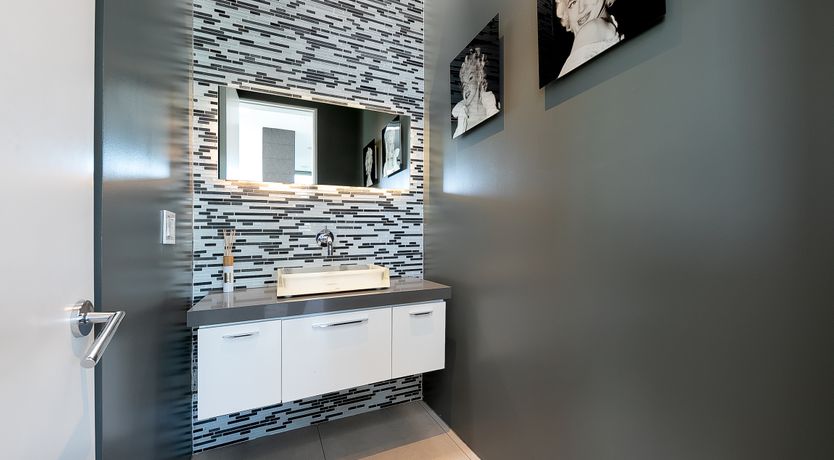 Photo of Beverly Hills Chic