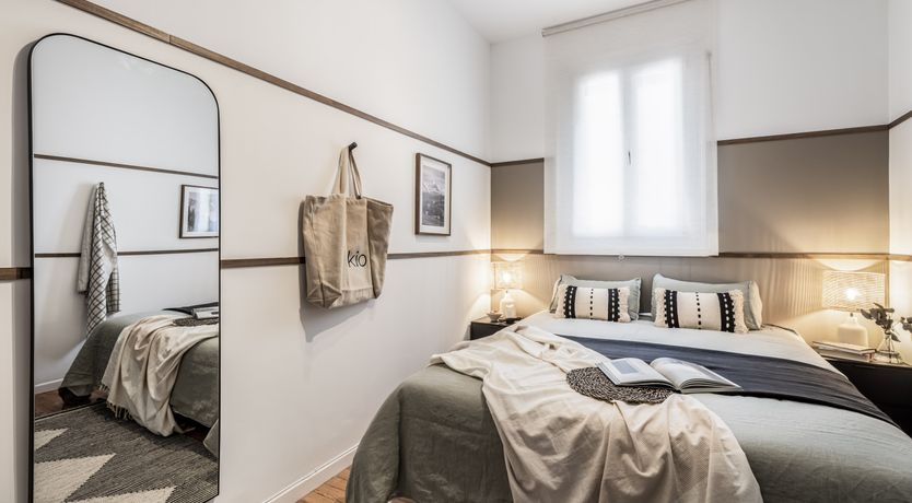 Photo of The City Light