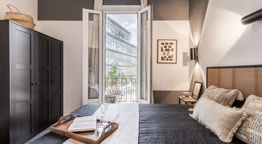 Photo of The City Light