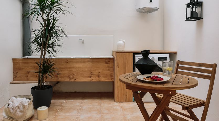 Photo of A Door Into Galvany