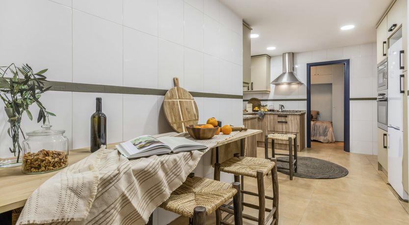 Photo of Almagro Set