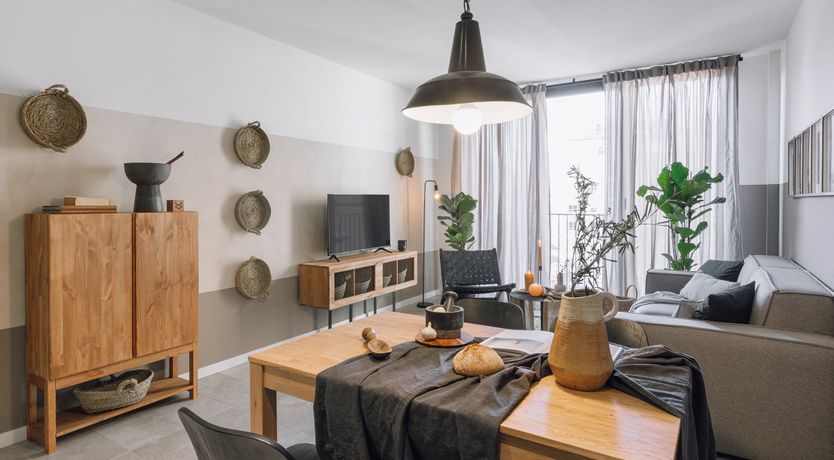 Photo of The Pink Checker