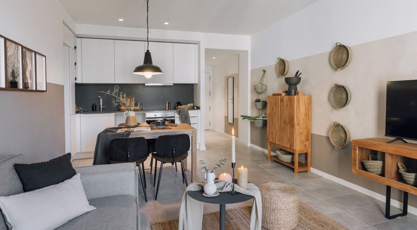 Photo of The Pink Checker