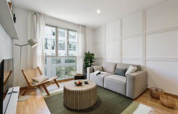 Almond Froth Holiday Home