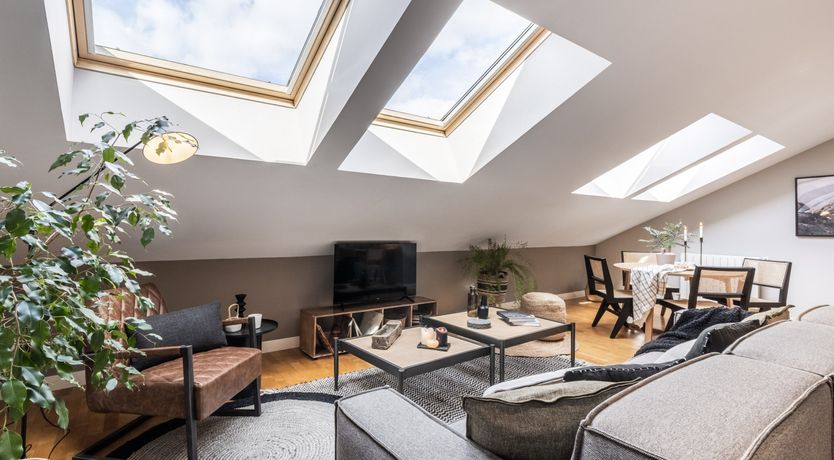 Photo of The Leading Light