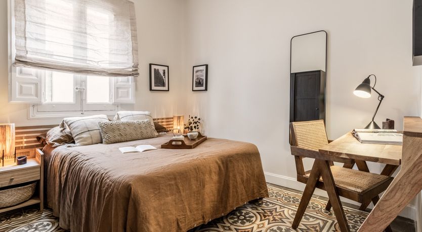 Photo of Amber Candle