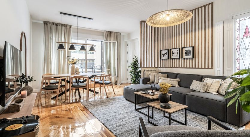 Photo of Amber Candle