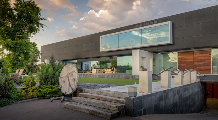 Photo of The Moat House