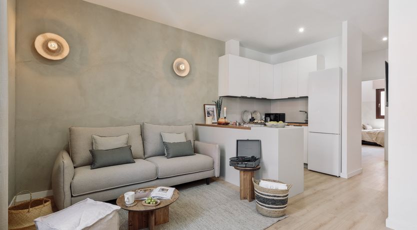 Photo of Greyscale Daydream