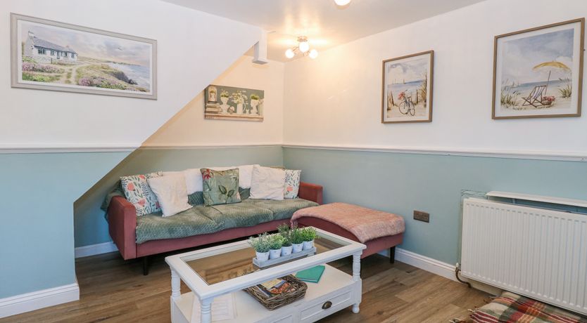 Photo of Hideaway Cottage