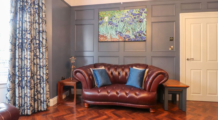 Photo of The Oakroyd