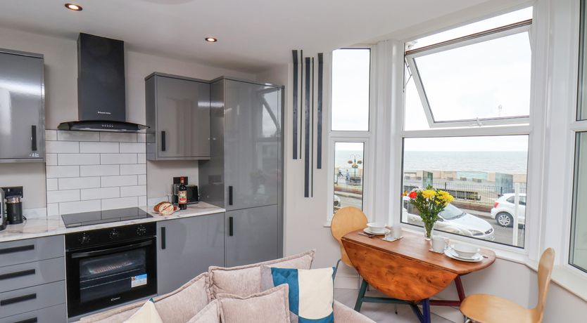 Photo of Apt 4 @ Hunter's Quay