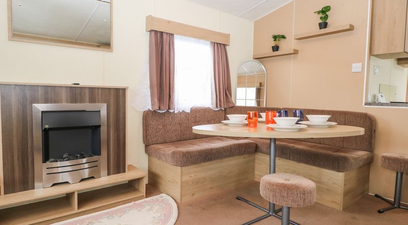 Photo of 90 Solent Breezes