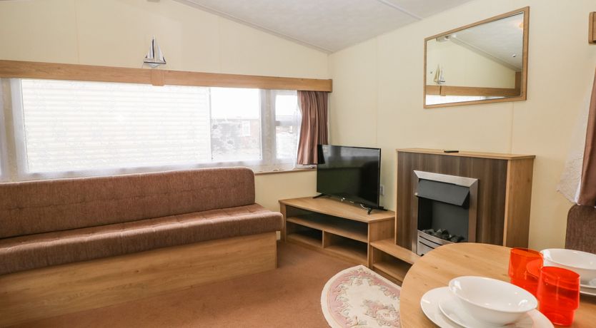 Photo of 90 Solent Breezes