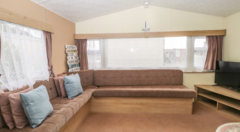 Photo of 90 Solent Breezes