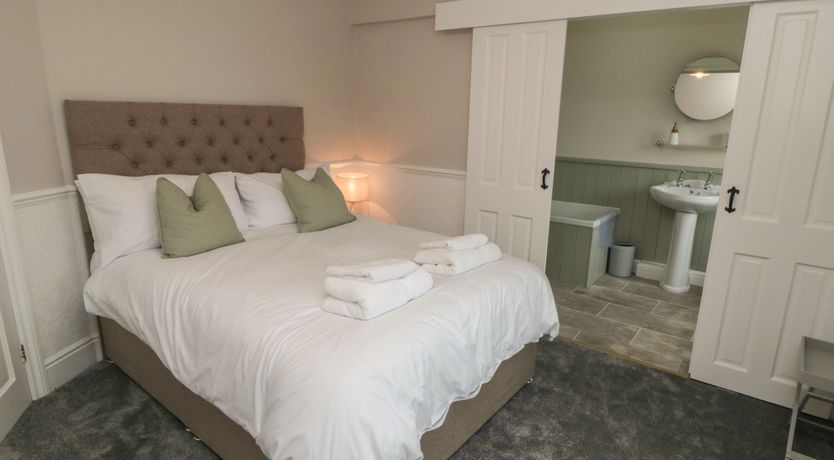 Photo of Beaconsfield Cottage