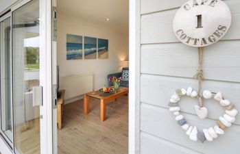 Cape A1 Holiday Home