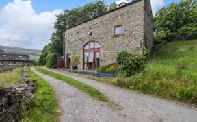 Photo of Battery Barn