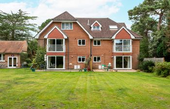 The Gables Penthouse Holiday Home