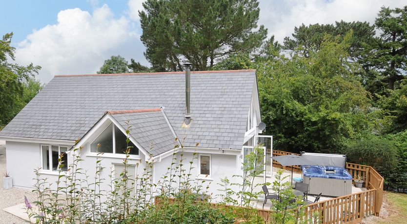 Photo of Otters Leap