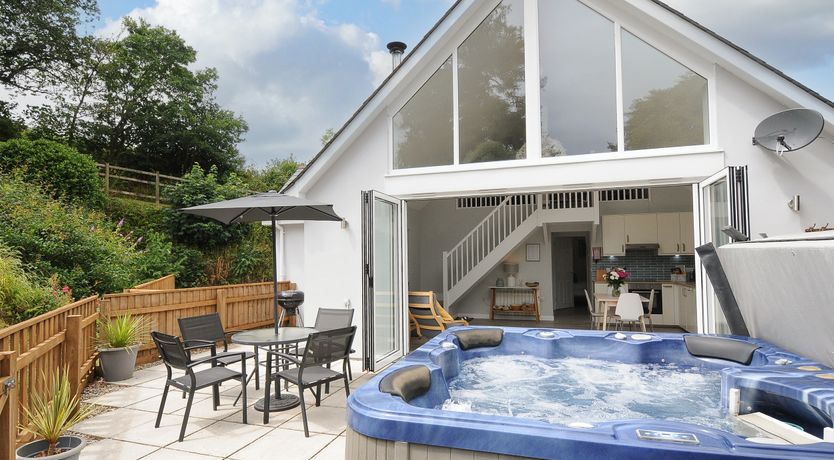 Photo of Otters Leap