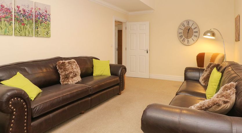 Photo of 12 Eagle Parade