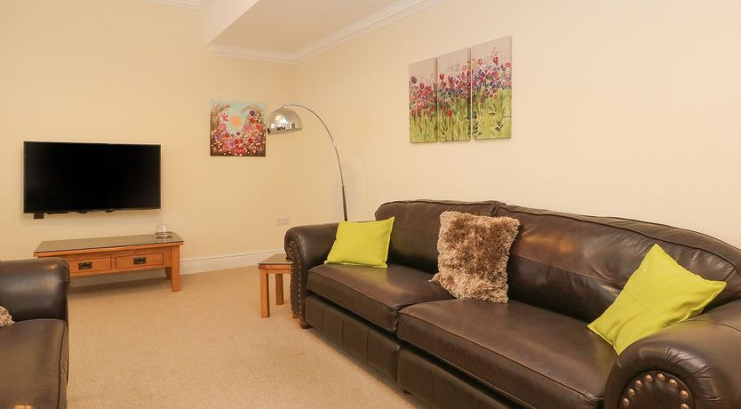 Photo of 12 Eagle Parade