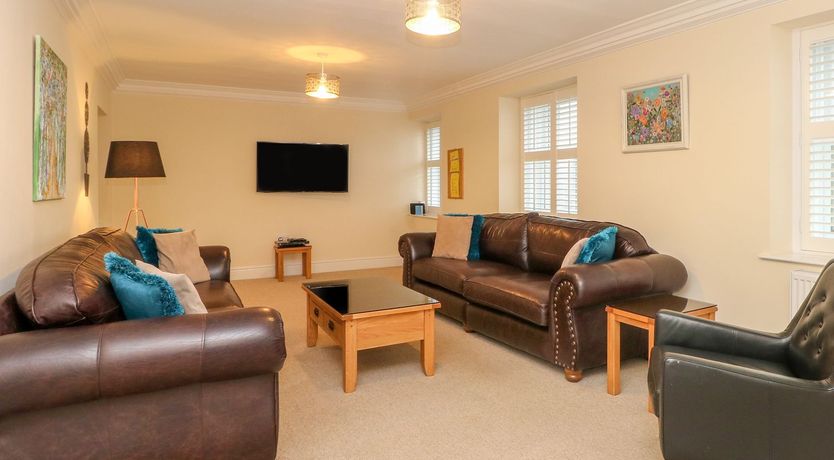 Photo of 11 Eagle Parade