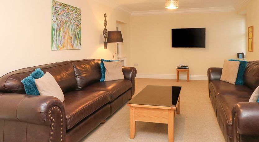 Photo of 11 Eagle Parade