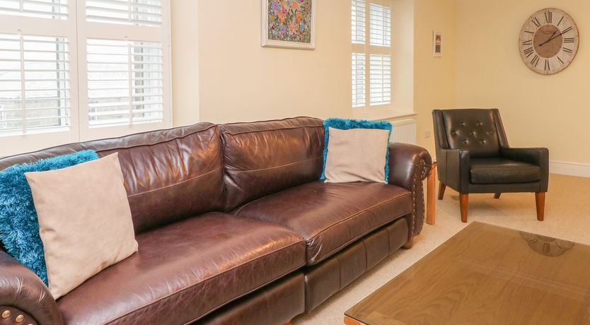 Photo of 11 Eagle Parade