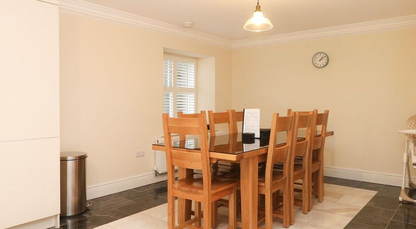 Photo of 11 Eagle Parade