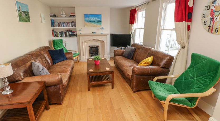 Photo of Archway House