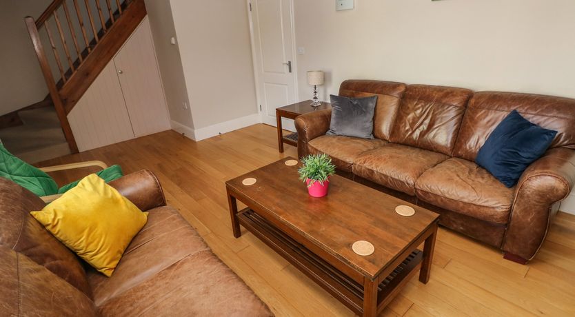 Photo of Archway House