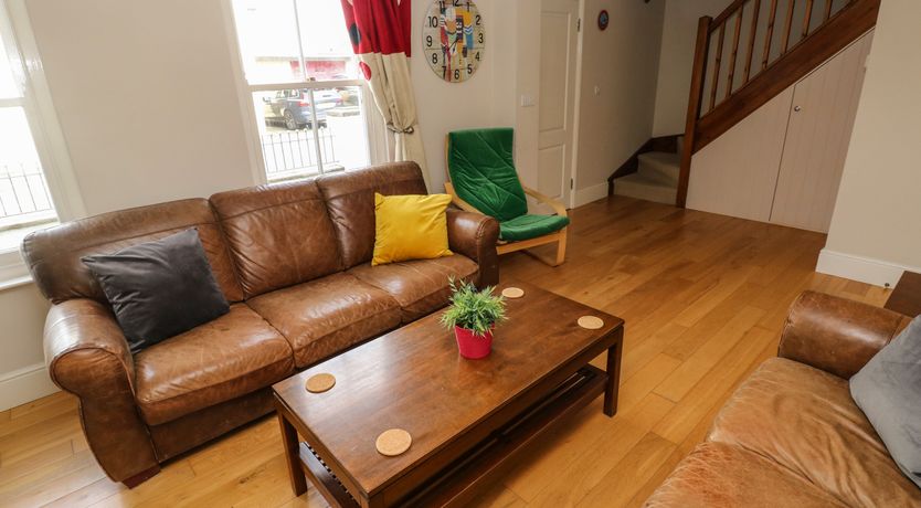 Photo of Archway House