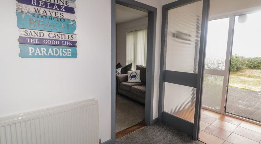 Photo of The Island's View