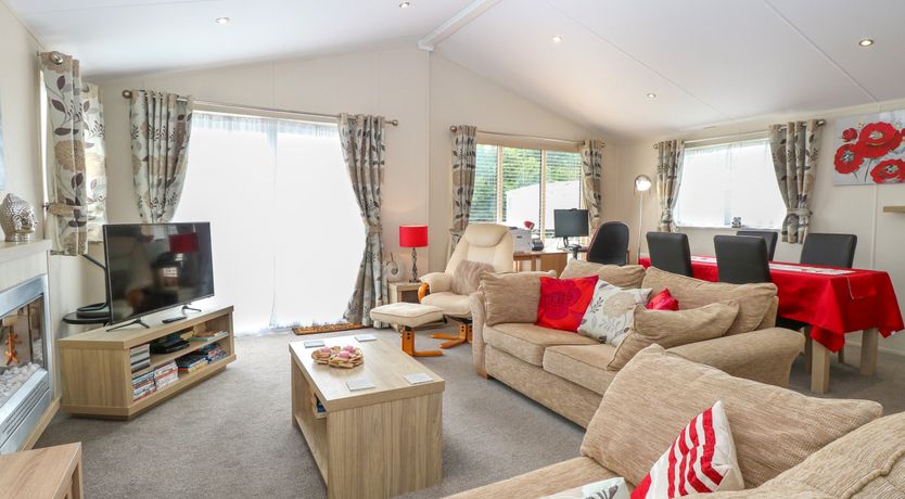 Photo of 21 Norman Drive Lodge