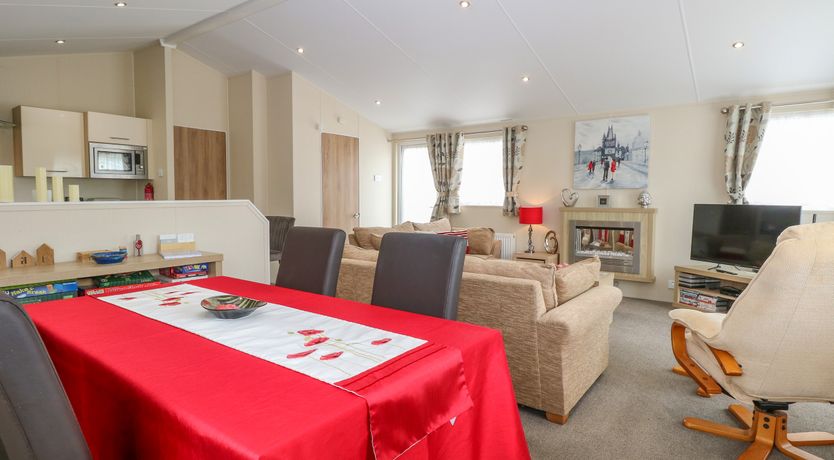 Photo of 21 Norman Drive Lodge