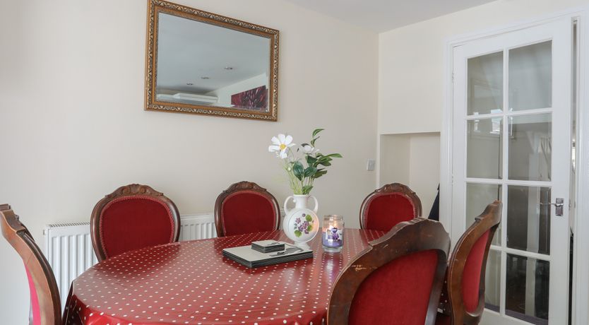 Photo of 42 Hyfrydle Road