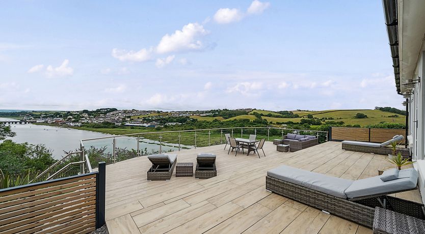 Photo of Mallacleave House