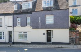 Photo of stones-throw-cottage