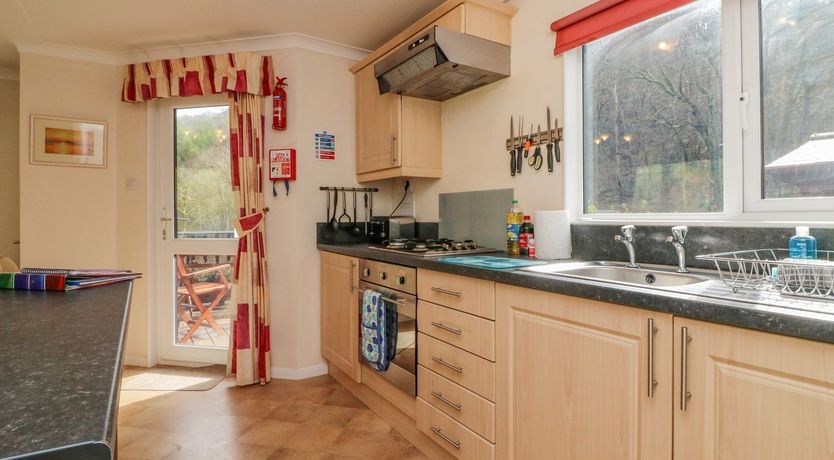 Photo of 22 Two Little Ducks