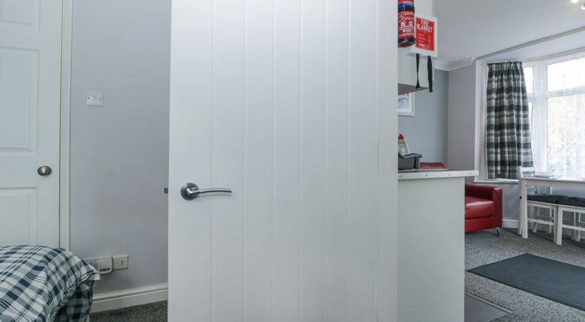 Photo of Flat 1A, Big Tree Holiday Flats