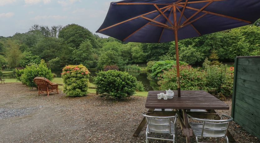 Photo of Lazy Trout Caravan