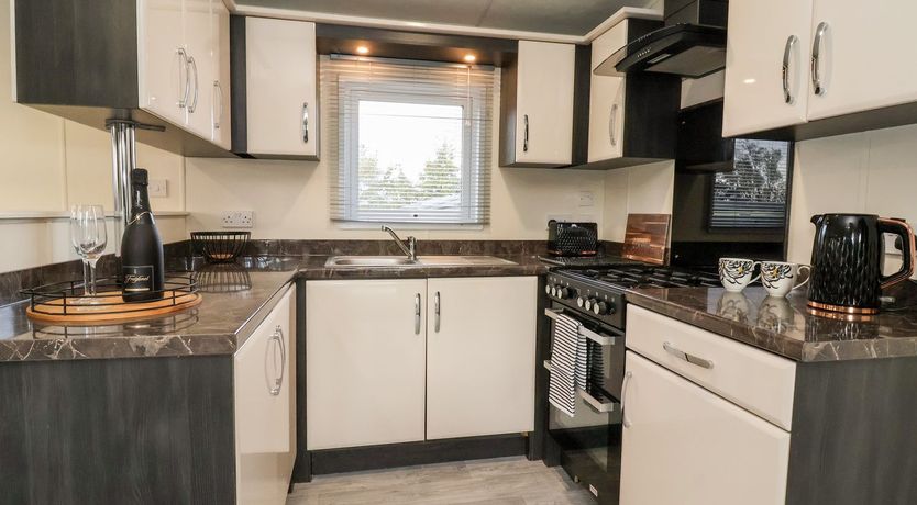 Photo of Tortworth Lodge