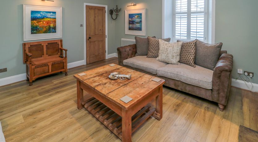 Photo of Potter’s Cottage